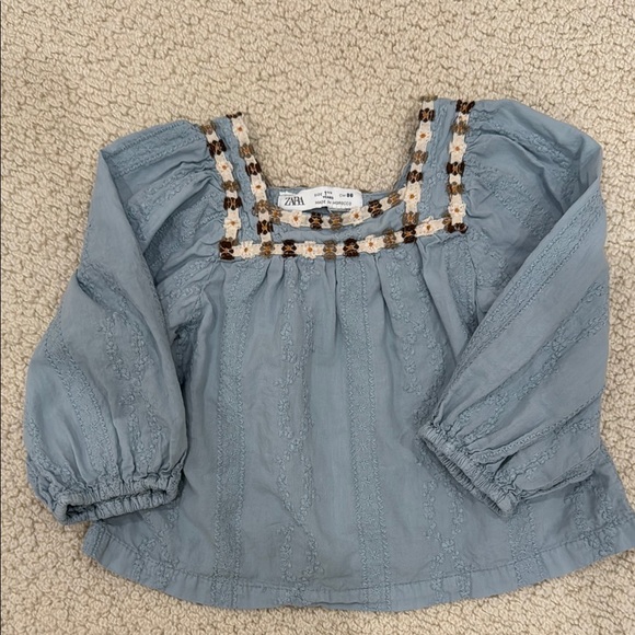 Zara Embroidered Blue Girls Top with Floral Trim 1 and 1/2 years or 18 months - Picture 1 of 5